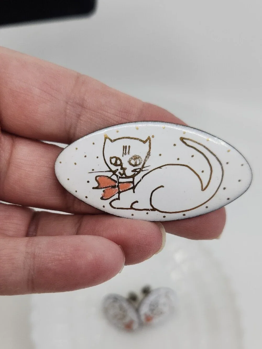 Matching White Cat Enamel Brooch and Screw Back Earring Set